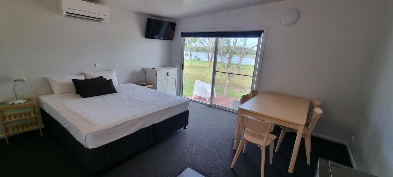 Narangba Motel Zewnętrze zdjęcie